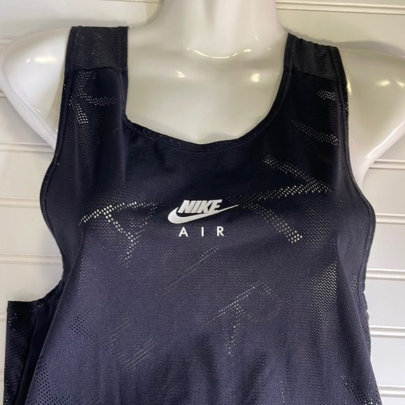 Nike Air Dri-Fit Black Tank Top - Picture 11 of 12